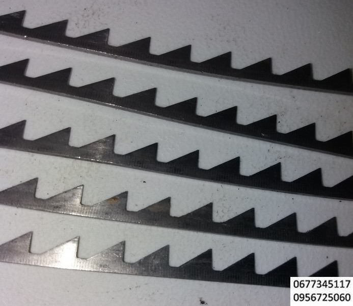 Cамоблокирующаяся пильчатая лента, пильчатая гарнитура для любых типов шляпочных и валичных чесальных машин